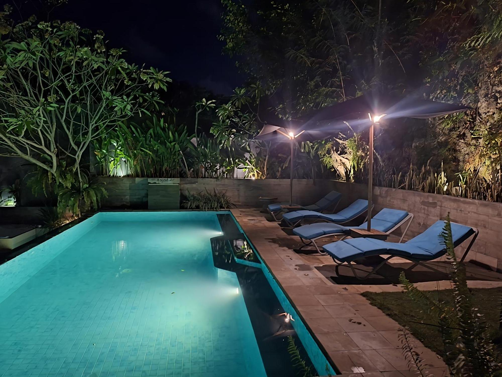 Javacove Beach Hotel Batukaras Extérieur photo