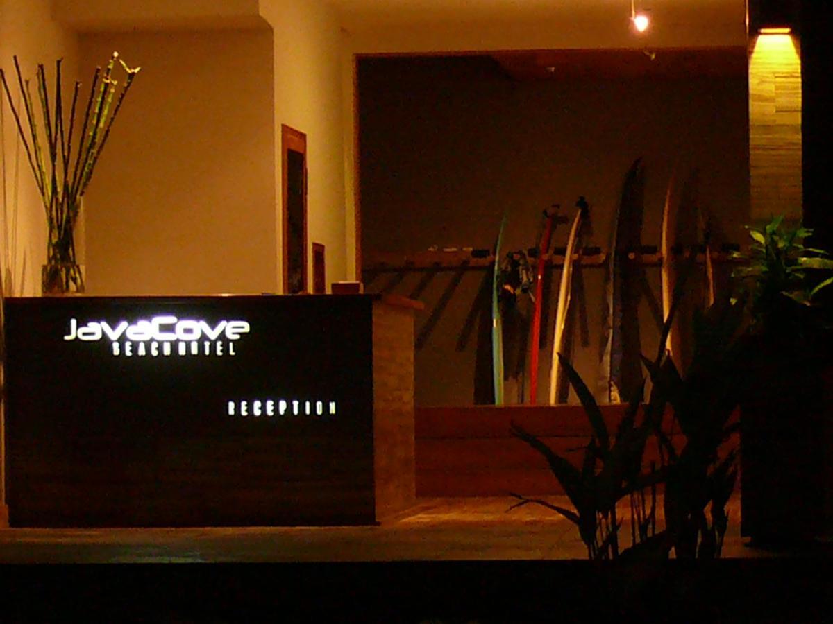 Javacove Beach Hotel Batukaras Extérieur photo