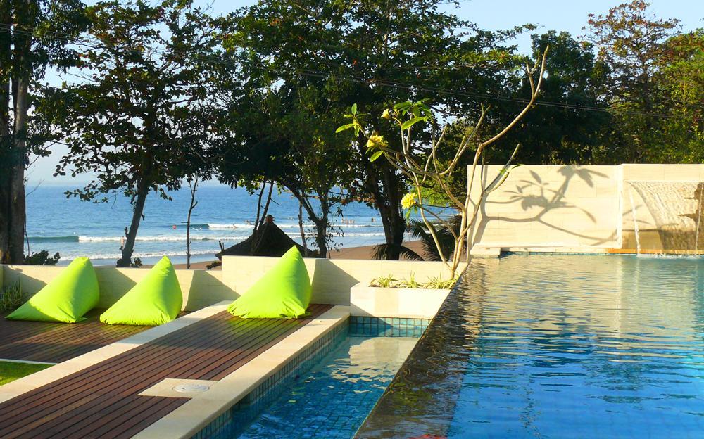 Javacove Beach Hotel Batukaras Extérieur photo